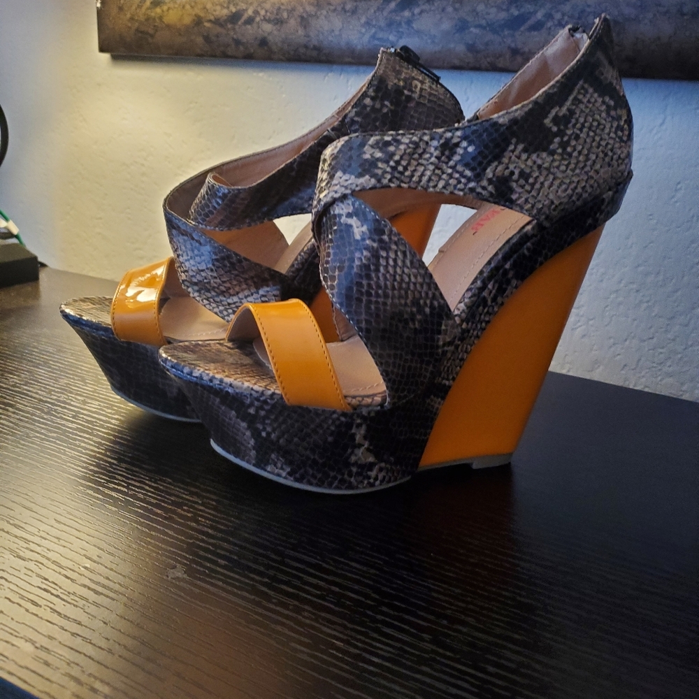 Platform Wedge - image 1